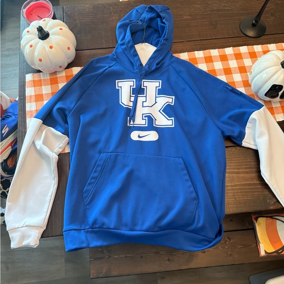 Univ of Kentucky Nike Therma-Fit Hoodie - Picture 1 of 3